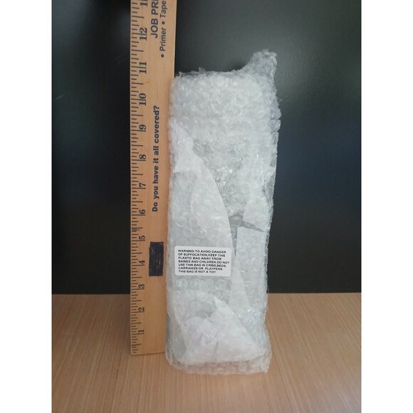 JoyJolt Gatsby Whiskey 27 Ounce Glass Decanter Bottle Lead Free Airtight Stopper - Picture 11 of 13